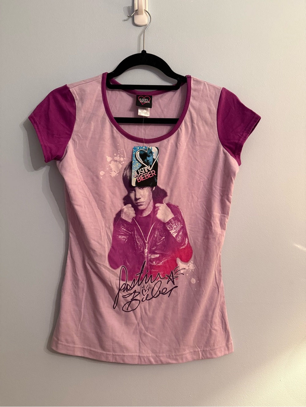 Justin Bieber Pink & Magenta Scoop-Neck Graphic Tee - Kid’s Short Sleeve